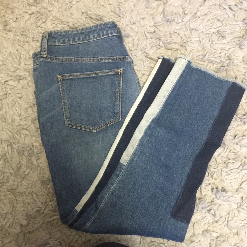 Universal Thread Jeans